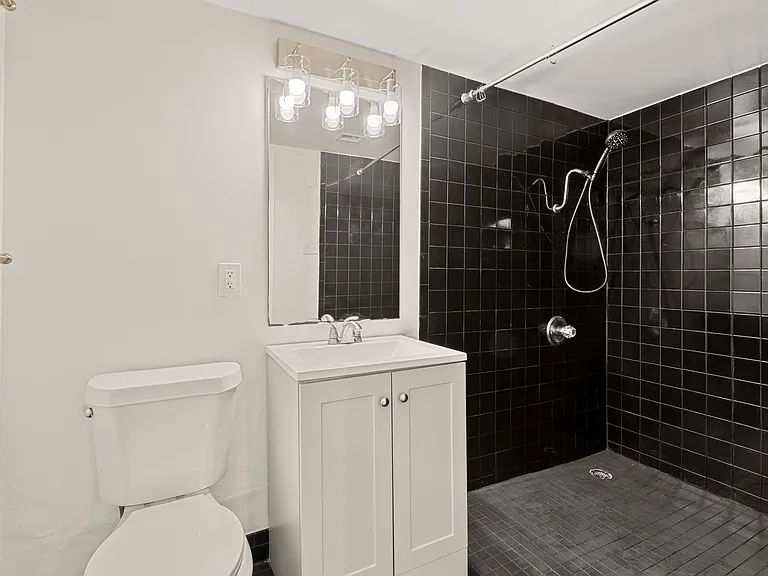 199 14th St NE #201 — Photo 7