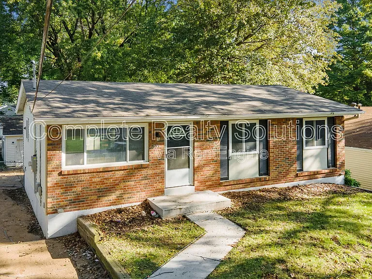 221 Barto Dr — Photo 29