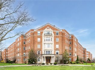 13800 Fairhill Rd APT 509, Shaker Heights, OH 44120