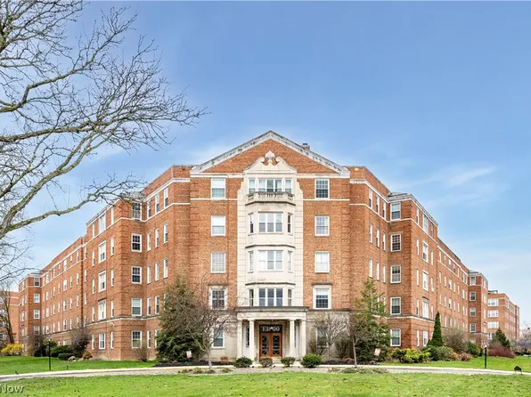 13800 Fairhill Rd APT 509, Shaker Heights, OH 44120