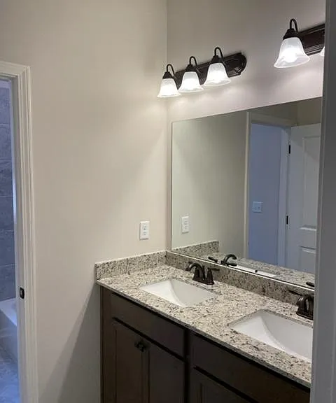 80 Briar Hollow Ln — Photo 14
