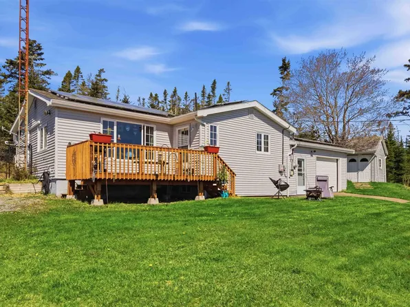 286 Beaver Harbour Rd, Halifax, NS B0J 2R0