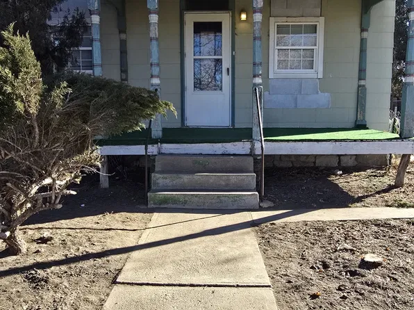 405 Lincoln Ave, La Junta, CO 81050