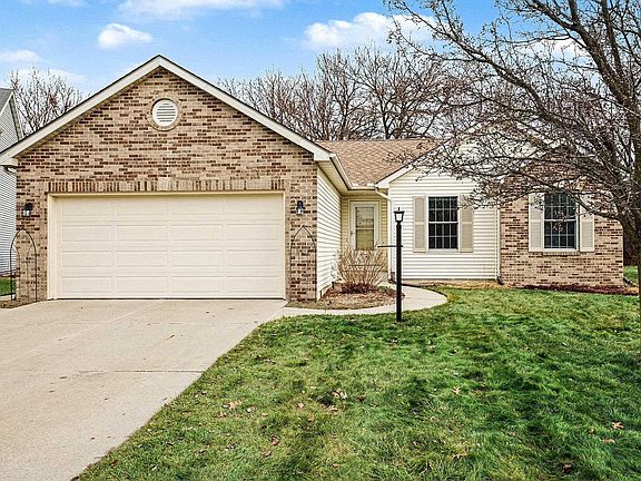 2nd image of 4438 Field Gate Dr E