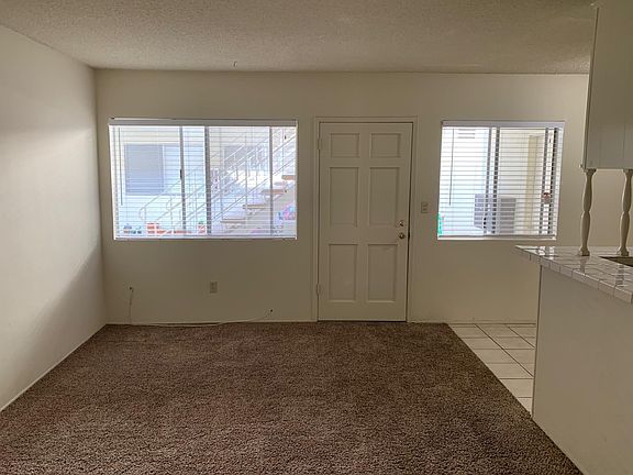 4th image of 4212 E 10th St