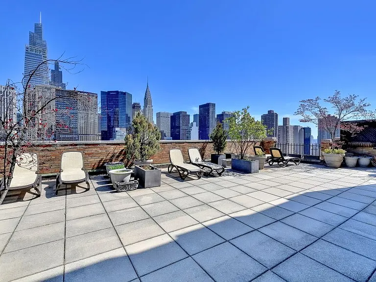 10 Park Ave #14R — Photo 10