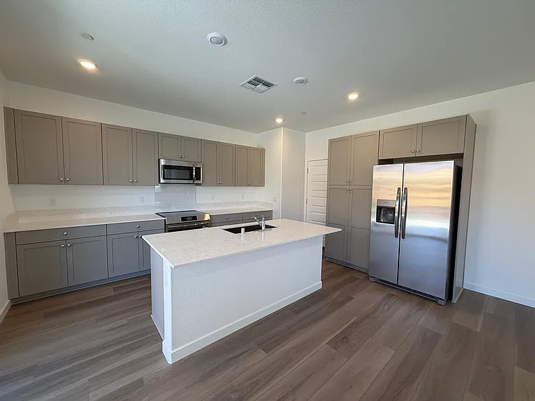 8363 Valpane Way — Photo 16