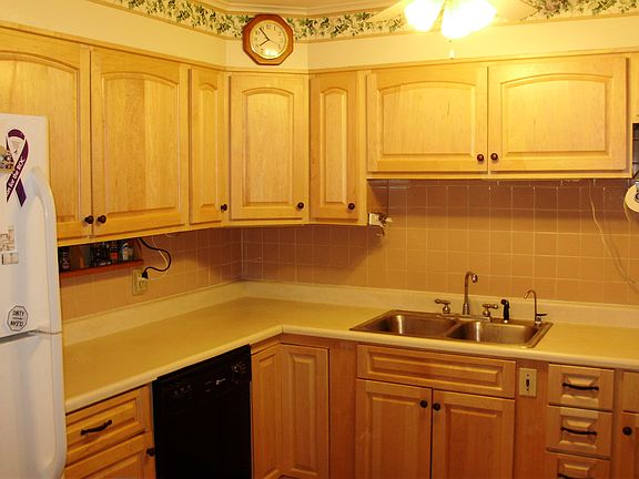 3rd image of 58 Tamarack Trl