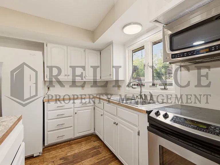 9923 W Binter Ln — Photo 26