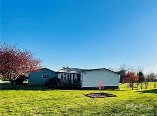 5519 Pittstown Rd, Hickory, NC 28602