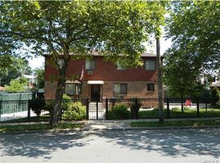 2825 Cross Bronx Expy, Bronx, NY 10465