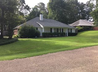 71 Walsh Cv, Jackson, MS 39272
