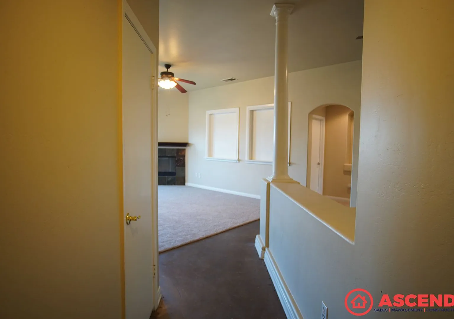 Charming 3-Bedroom Home! — Photo 2