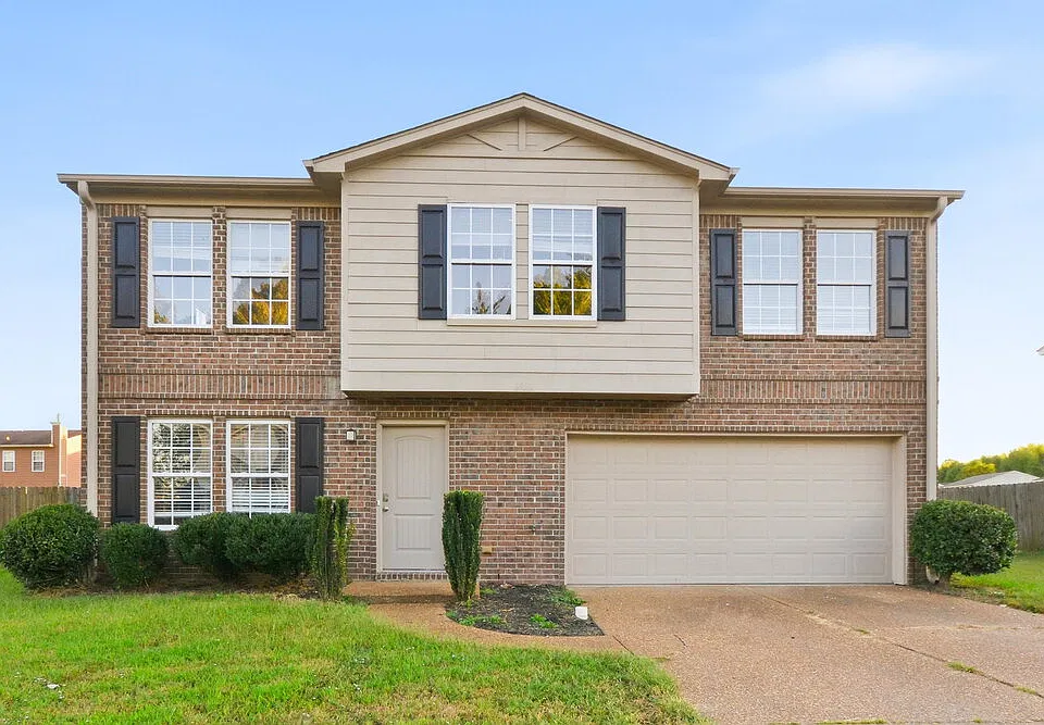 4422 Oakden Cv