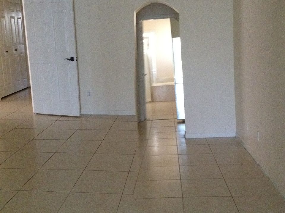 1st image of 12827 Hampton Lakes Cir