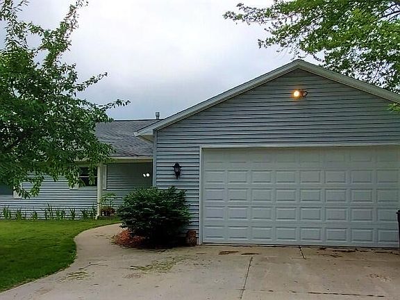 2nd image of 14311 Orchard Point Rd