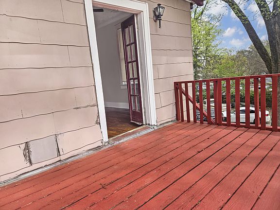 5th image of 1534 N Pkwy #2