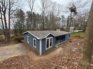 66 Woodscape Dr, Mills River, NC 28759