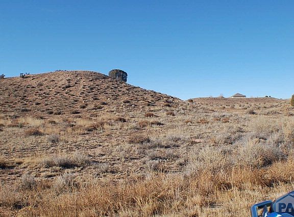 4th image of 415 S Quinto Dr