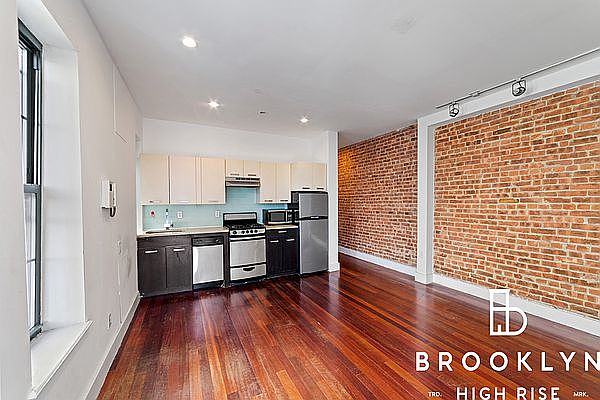 1st image of 516 W 135th St #57