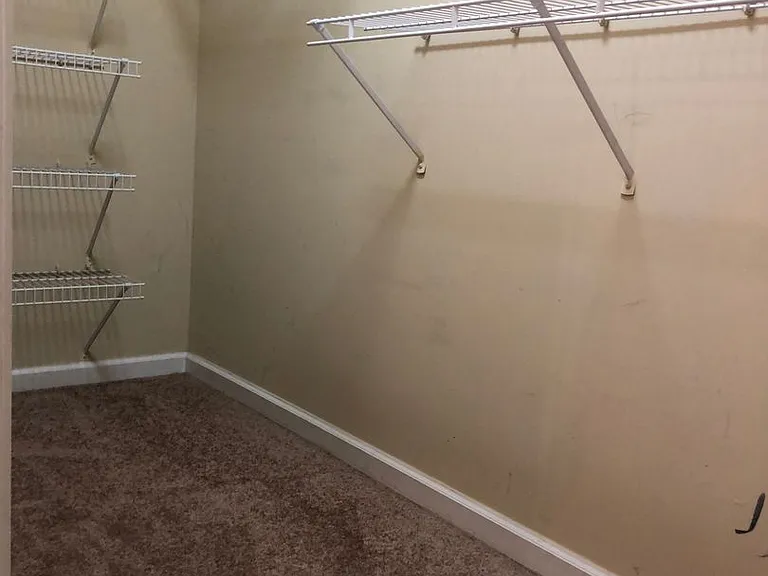 498 Greystone Way — Photo 12