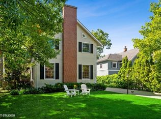 412 Woodlawn Ave, Glencoe, IL