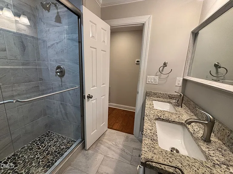 501 Merrie Rd — Photo 4