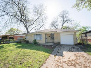 1823 Las Cruces Ln, Dallas, TX 75217