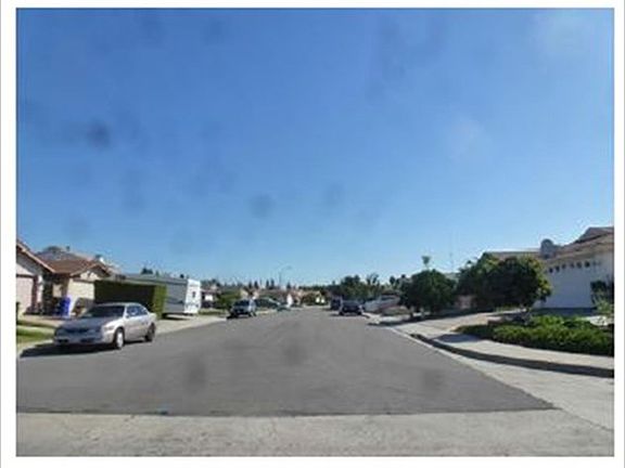 5th image of 8152 Calle Nueva