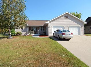 605 Hanover Ct, Rushford, MN 55971