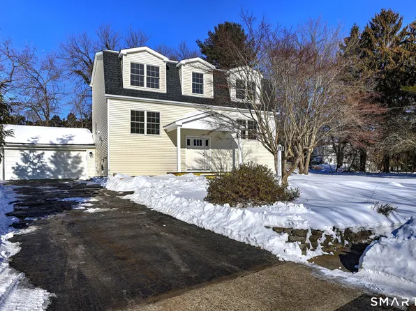 109 Green Meadow Road, Milford, CT 06461