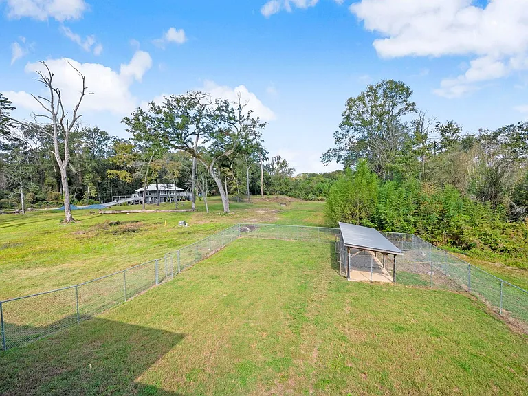 9825 Fawn View Dr — Photo 45