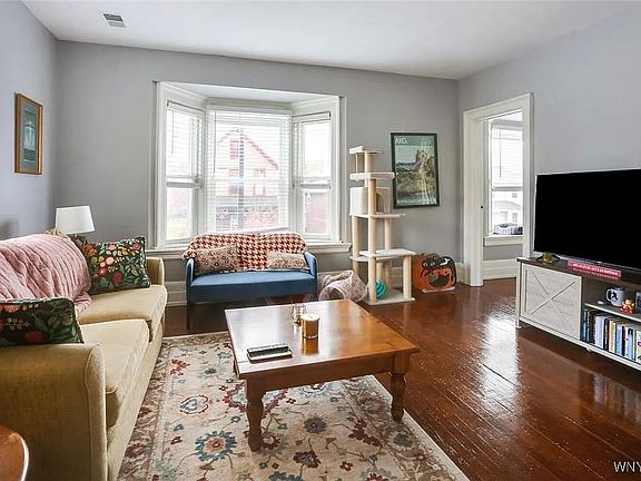 4th image of 306-308 Virginia St #2