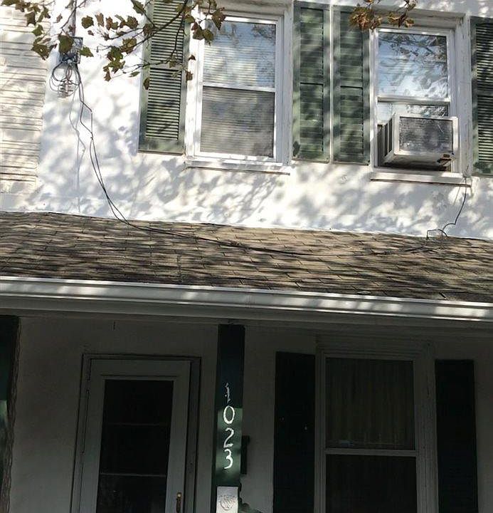 2nd image of 1023 N Ohio Ave
