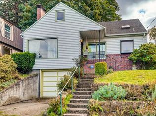 5574 SE Oak St, Portland, OR