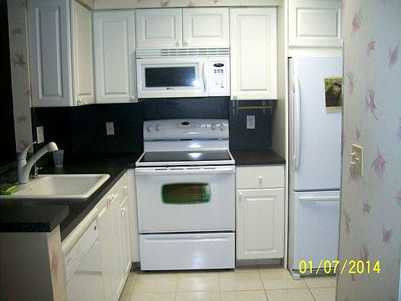 3rd image of 14897 Bal Moral Ln APT 205