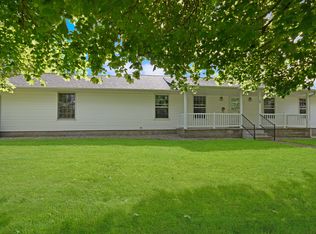 107 N Vermillion St, Lexington, IL 61753