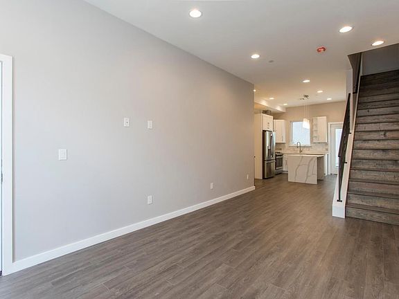 3rd image of 836 N 16th St Unit 1