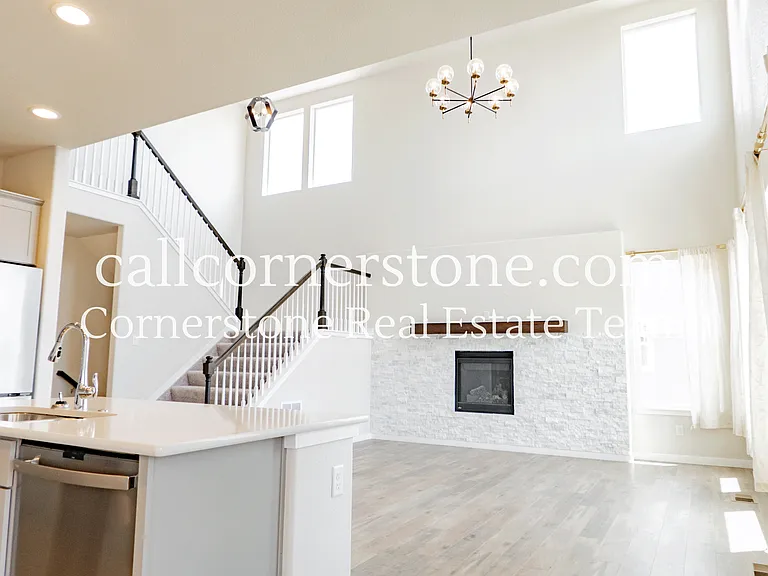 10120 Kentwood Dr — Photo 10