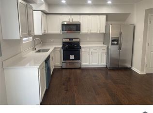 3405 Reisterstown Rd, Baltimore, MD 21215