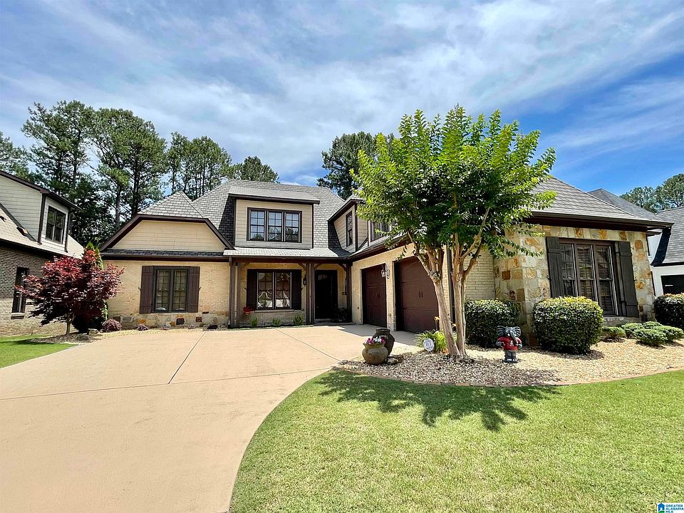 1st image of 106 Gleneagles Ln