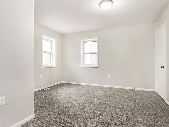 4th image of 1174 Bryce Ave #A