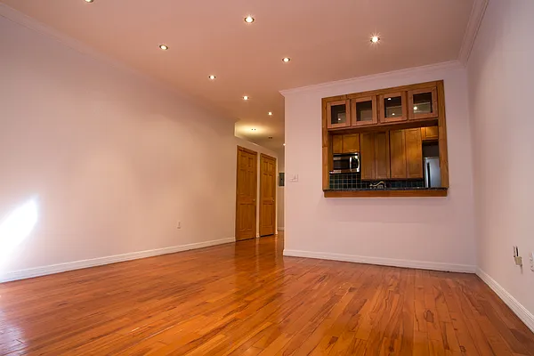 Rented by Goldfarb Properties | media 3