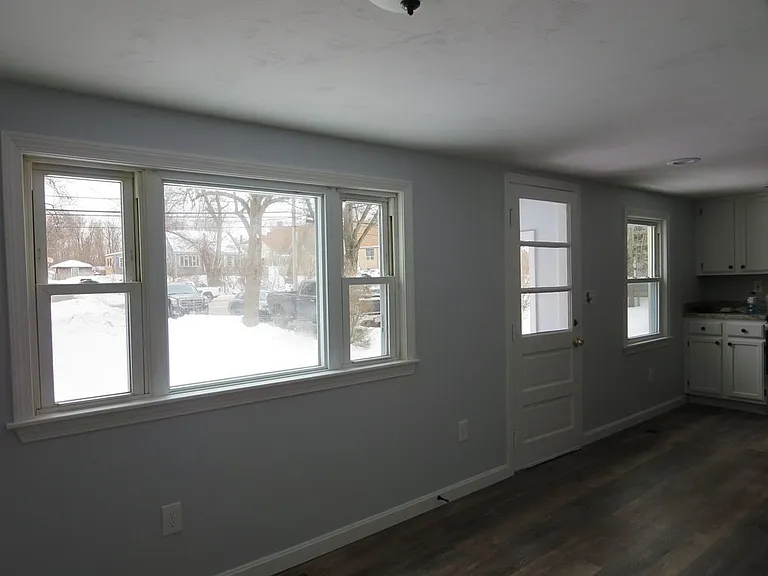 995 W Boylston St — Photo 15