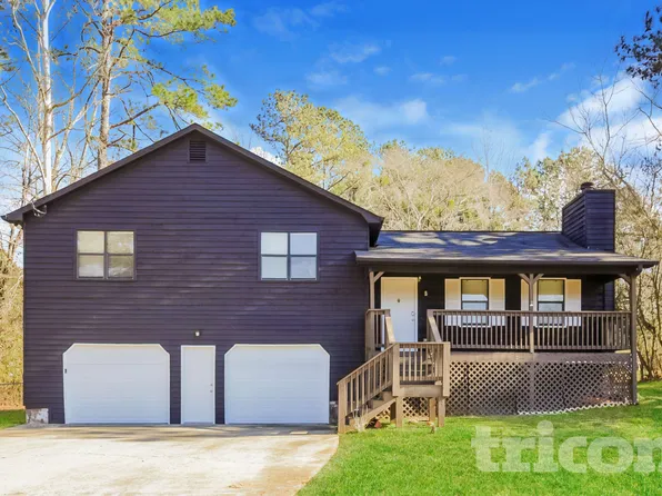 17 Paces Meadows Dr, Dallas, GA 30157