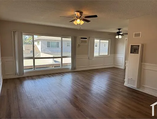 11860 Chandler Blvd #22 — Photo 9
