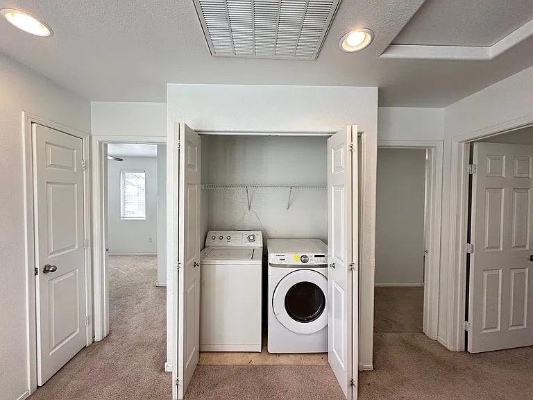 10452 Mihela Ave — Photo 10