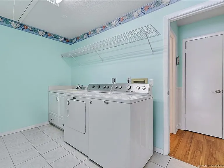 5636 SE Foxcross Pl — Photo 38