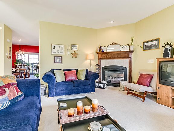 2nd image of 7955 Williamsburg Ct Unit 104