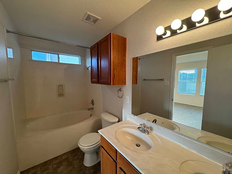 5704 Capricorn Loop — Photo 22